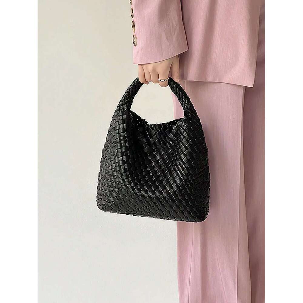 New Portable Fashionable Niche Design Woven Handbag Bucket Shoulder Armpit Simple Retro Style Bag Commuting To Work Whit