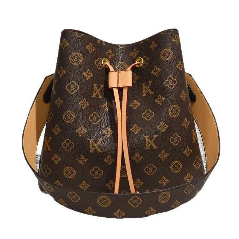2025 New Genuine Sophisticated Leather Bag for Women - Trendy Old Flower Print Drawstring Closure Spacious for Daily UseW251111
