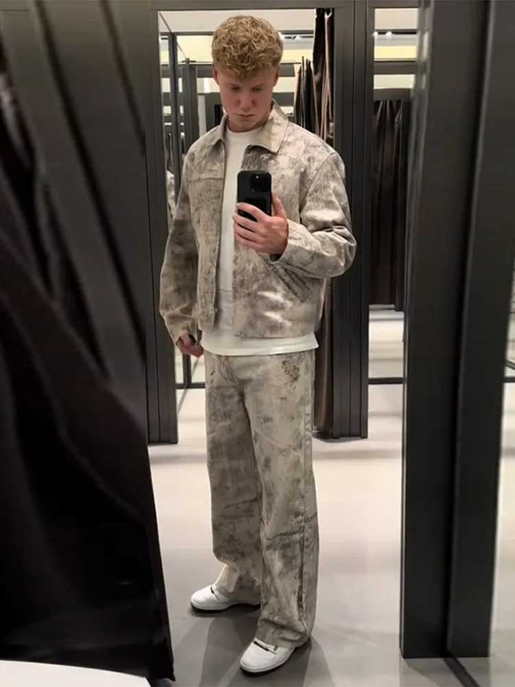 Retro printed jacket and pants set for mens casual long sleeved zipper jacket with straight matching pants two-piece set spring cargo track set W25041