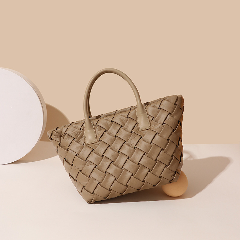 Basket Woven Bag Women's Retro Fashion PU Leather Handbag Designer Crossbody Bag