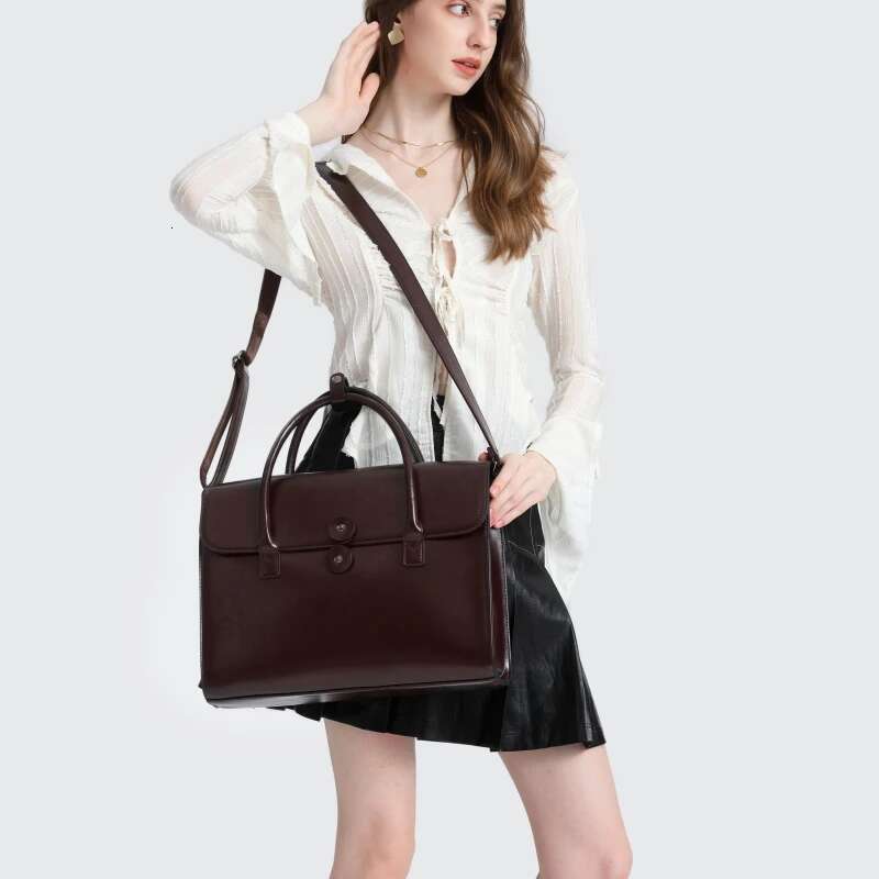 Designer Bag YANATARI Executive Cowhide Briefcase Woman Office 2025 Genuine Crossbody Bags Large Business Leather Briefcase