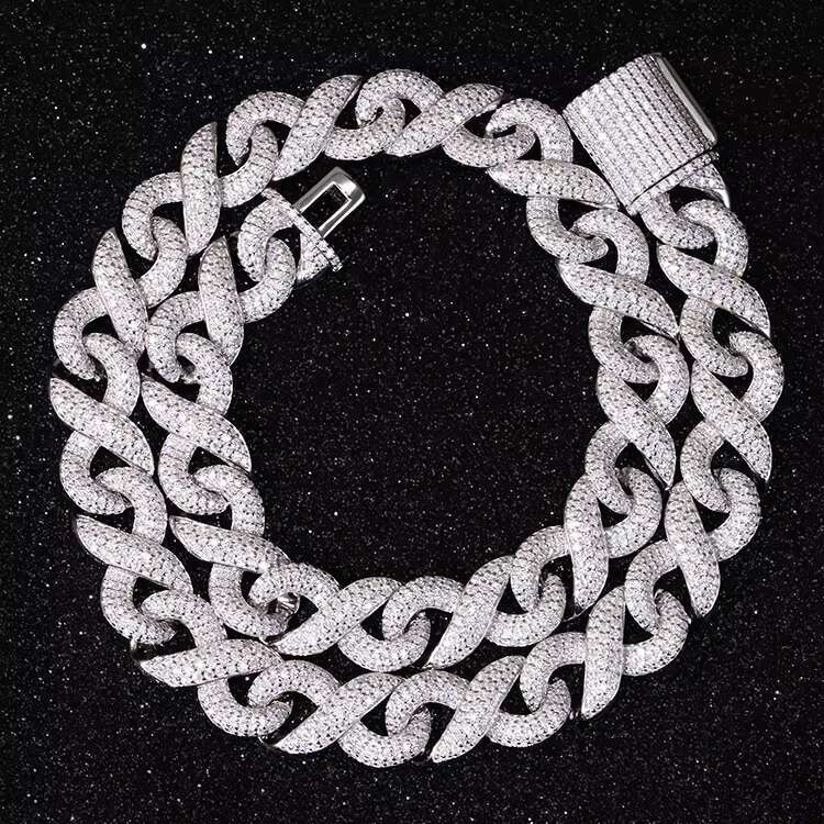 Yu Ying Sterling Silver Iced Out Necklace 13mm Wide GRA Moissnaite Diamond Infinite Cuban Link Chain for Hiphop