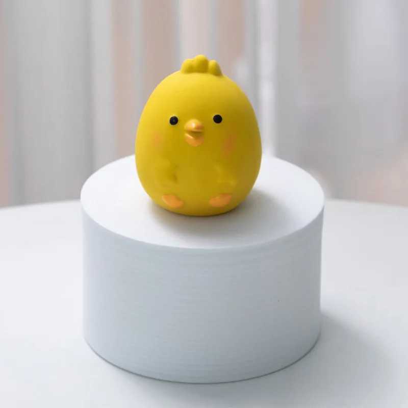 High Quality Pet Squeezing Toys Cute Chicken and Dog Chewing Rubber Toys Cleaning Teeth Dog Chewing Toys Dog Biting Sound Pet Supplies T2504012