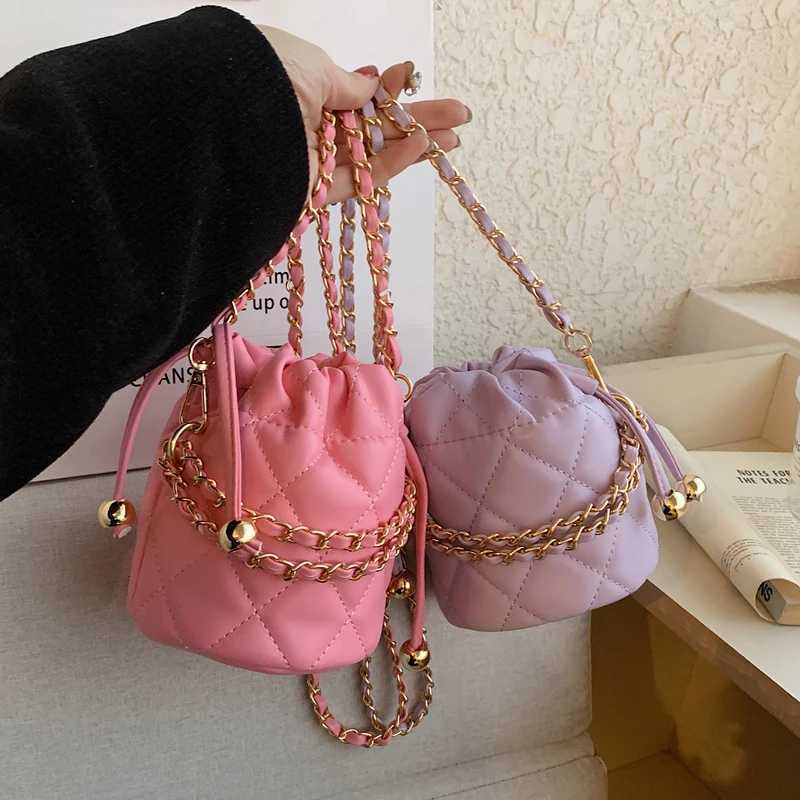 Chic Mini Bucket Bag for Women Summer 2024 New Solid Chain Crossbody Bags Exquisite Versatile Girls One Shoulder Card Pack PurseW251112
