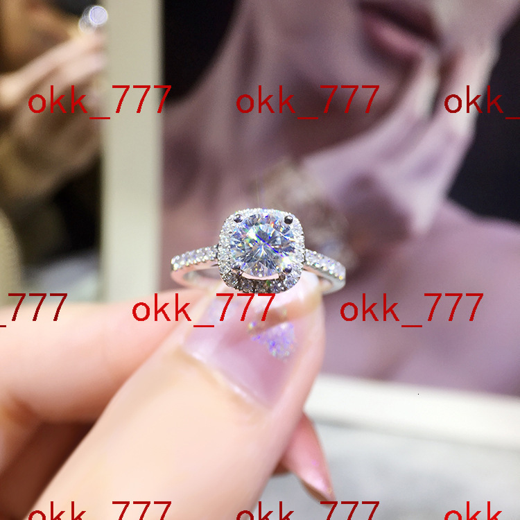 Factory Supply Discount Price Stainless Steel Silver Plated Moissanite Diamond Rings for Women