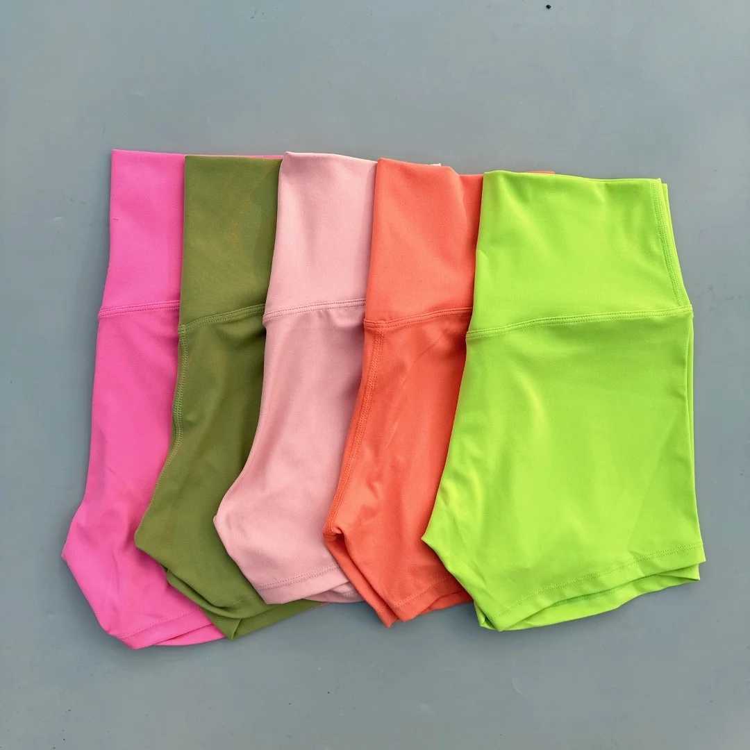Solid color tight fitting womens fitness exercise short waist yoga short leg squatting posture comprehensive training jogging exercise Y250412