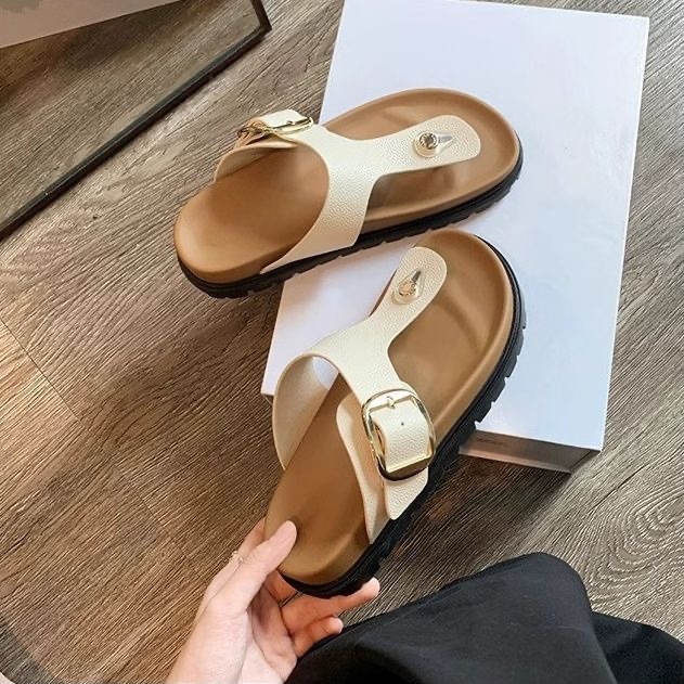 Free shipping designer new platform flip-flops women's summer wear clip-toe non-slip fashion square buckle platform slippers white black