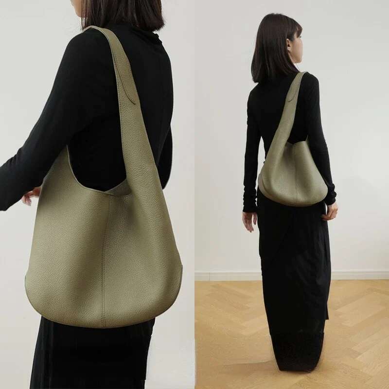 Fashion Popular Cool Totes For Women High-Capacity Cowhide Shoulder 2025 Chic Designed Genuine Leather Underarm Bag