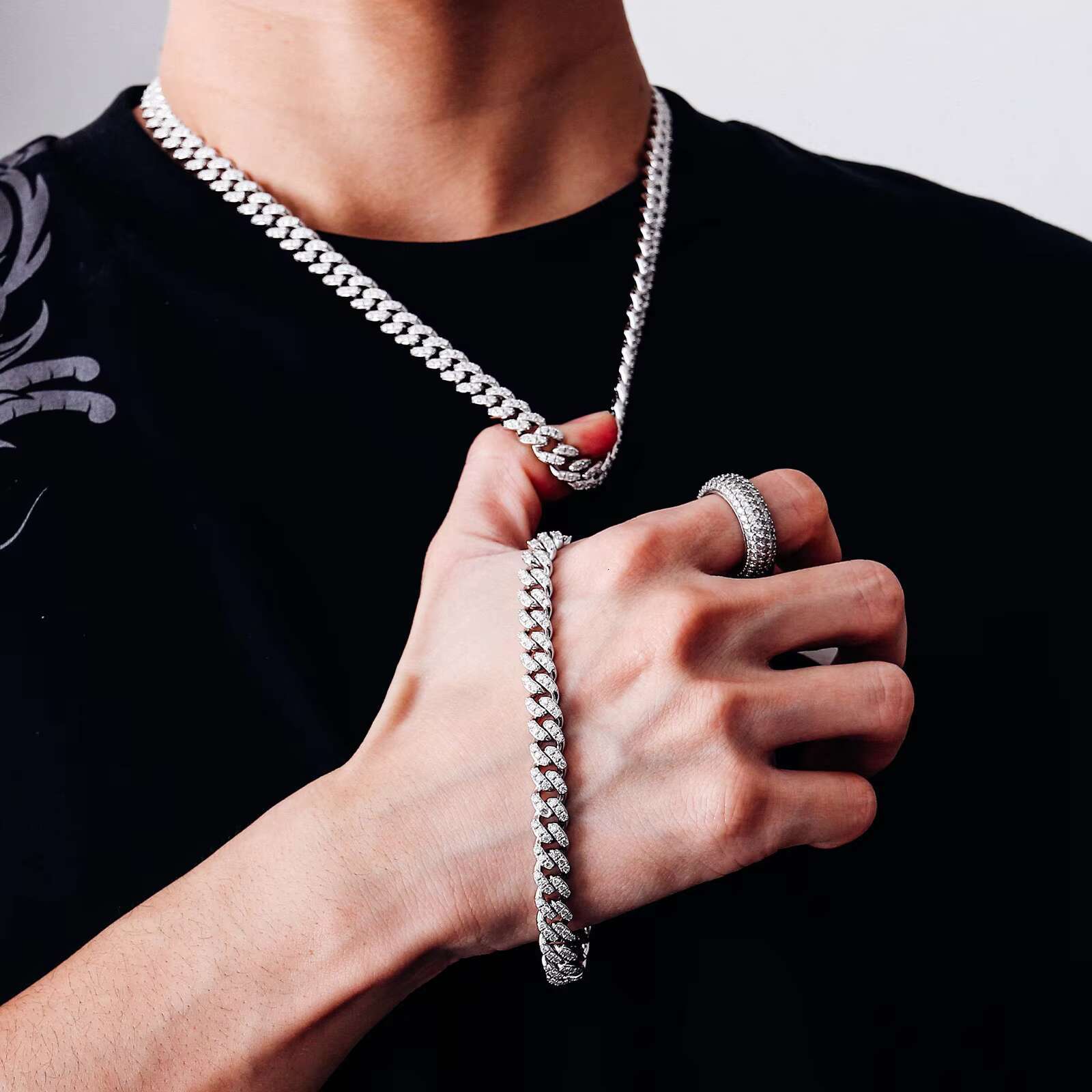 Moissanite Cuban Chain 8 Inches. Gathering Banquet Party Hip Hop Style Pearls Diamonds Ball Charm Bracelet