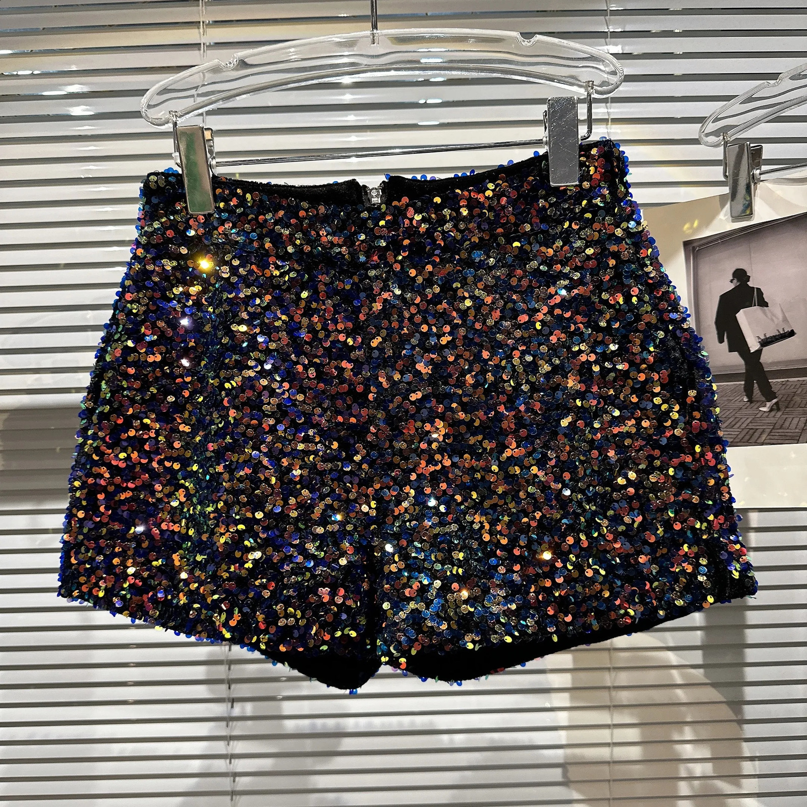 6 Colors 2024 Shiny Sequined Hip Shorts Women High Waist Slim-Fit Sequins Black Bodycon Skirt Girl Party Club Shorts 250409