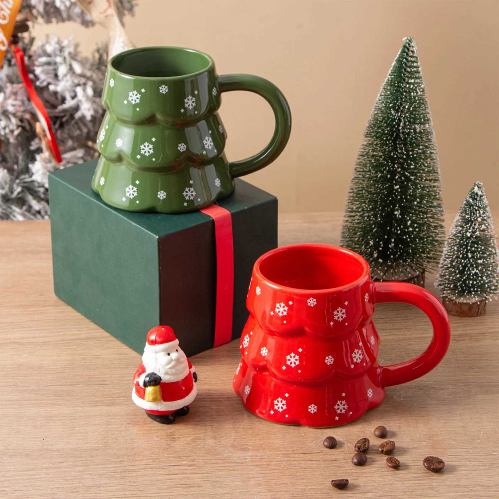 Christmas 1PC Christmas Tree Shaped Mug Creative Ceramic Coffee Cup for Home Living Room Restaurant Office Coffee Latte Milk Drinks Y251112