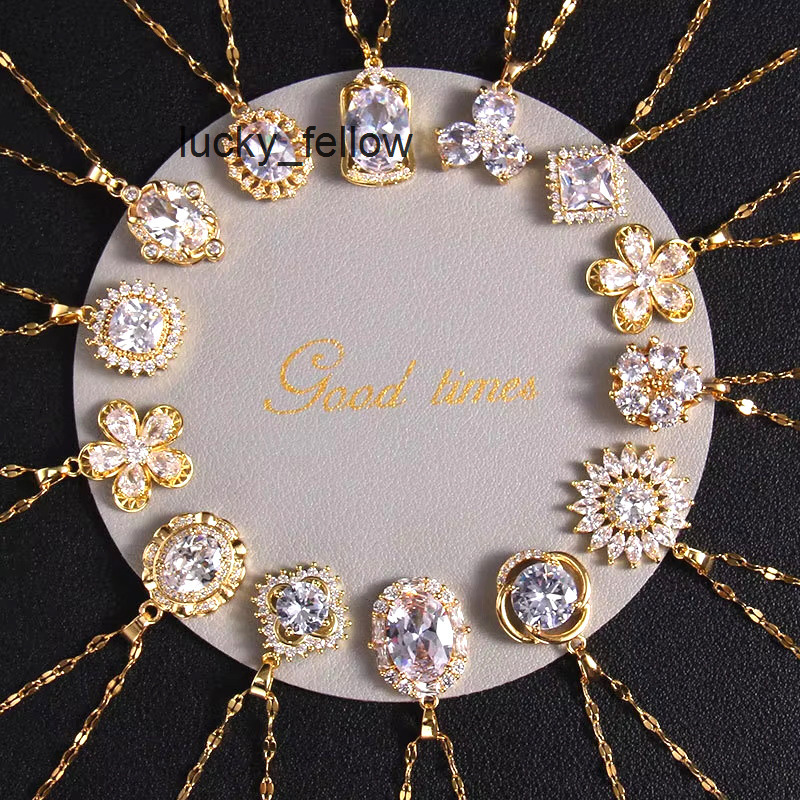 Hot Sale Gold Plated Flower Four Leaf Shining Crystal Moissanite Necklace for Women Girls Charm Luxury Jewelry Gifts