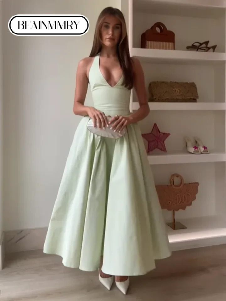 Elegant A-line sleeveless long dress fashionable V-neck lace high waisted pleated fluffy dress womens summer cocktail party dress 250408