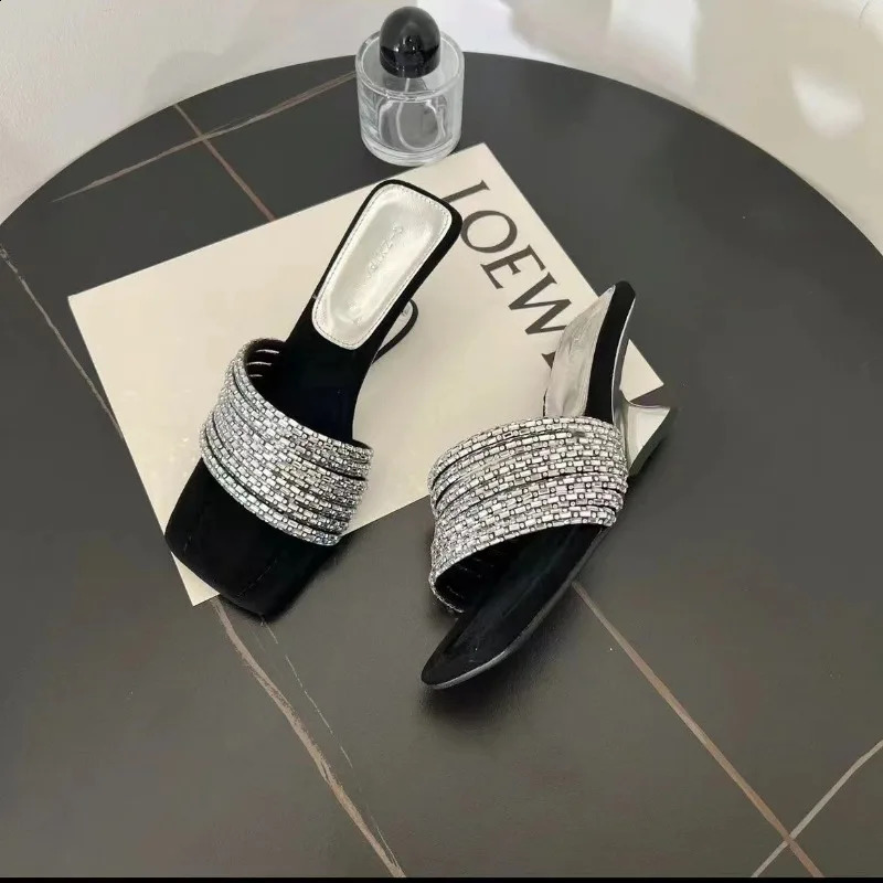 Summer Square Head Fashion Rhinestones with Suede Temperament High Heels Flip-flops with Slippers 250411