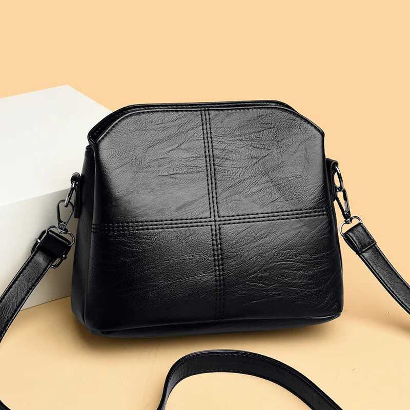 New Fashion Womens Bucket Bag Multi Layer Versatile Middle Aged Mom Soft Leather Shoulder Crossbody BagT2511112