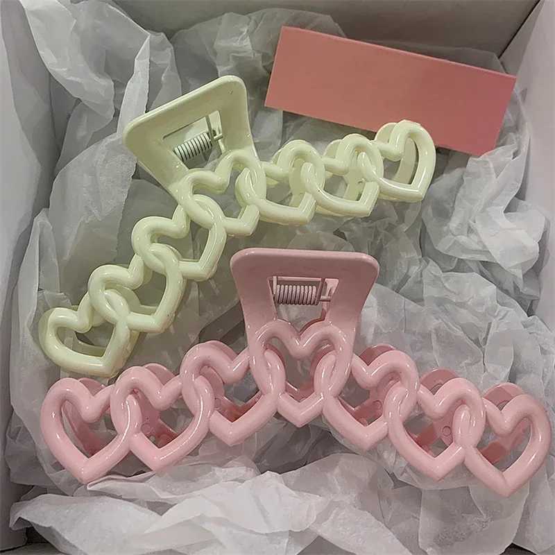 2024 New Y2k Dopamine Girl Fashion Pink Hollow Geometry Star shaped Heart Hairpin Female Hairpin Cross Headband Shark Clip Y2504012