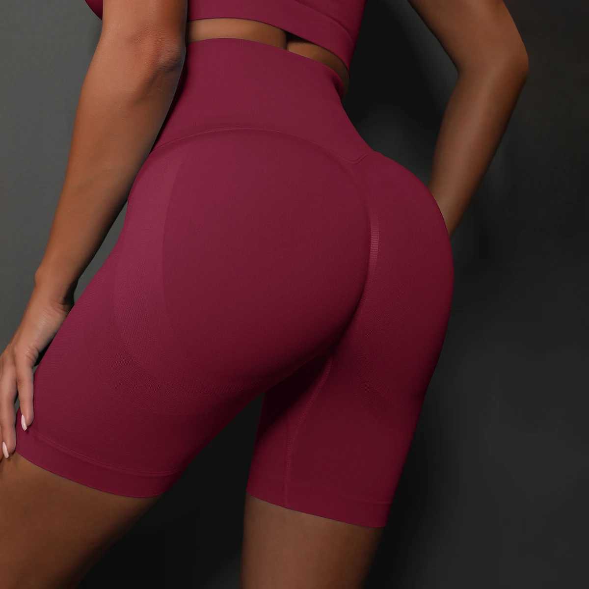 Yoga shorts womens sports shorts seamless gym workout shorts high waisted push up shorts cycling shorts Y250412