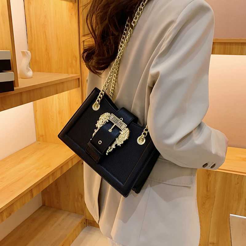 Fashionable Crossbody Bag - Luxury Brand PU Leather Shoulder Purse With Vintage Buckle Card SlotsW251111
