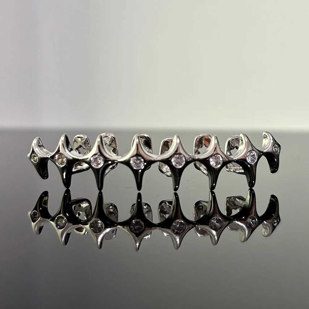 Rachelz Gothic All Star Chain Teeth Grillz Hip Hop Spiny Zircon Mouth Teeth Hat W250412