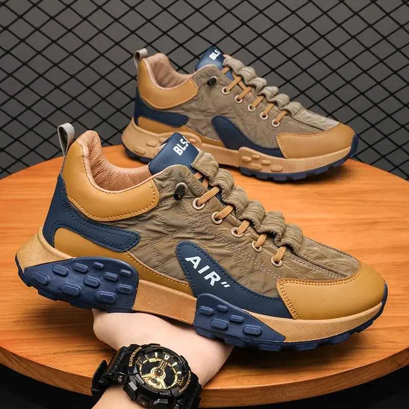 Mens new autumn casual shoes fashionable thick soled breathable sports shoes outdoor casual comfortable running shoes W250412