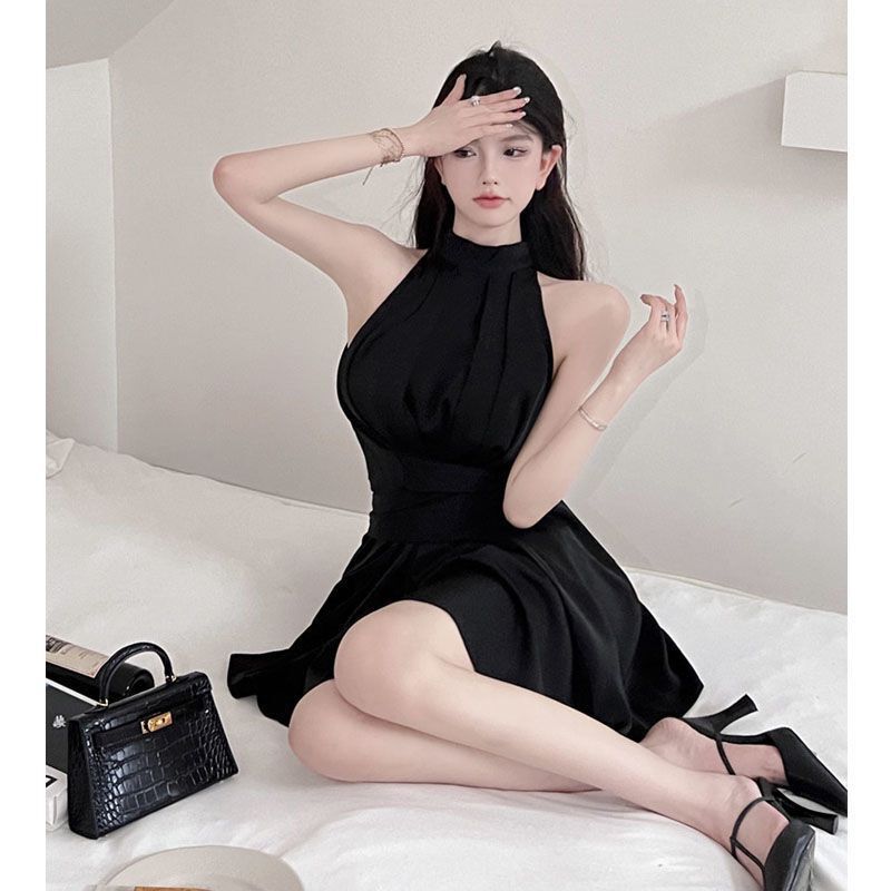 D115 Dress Women Summer French Off-shoulder Sexy Celebrity Temperament Waist Strap Short Skirt