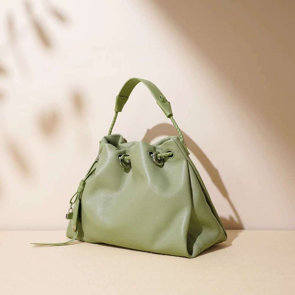 2025 womens bags for woman designer original brand bags bucket top layer cowhide high quality bag