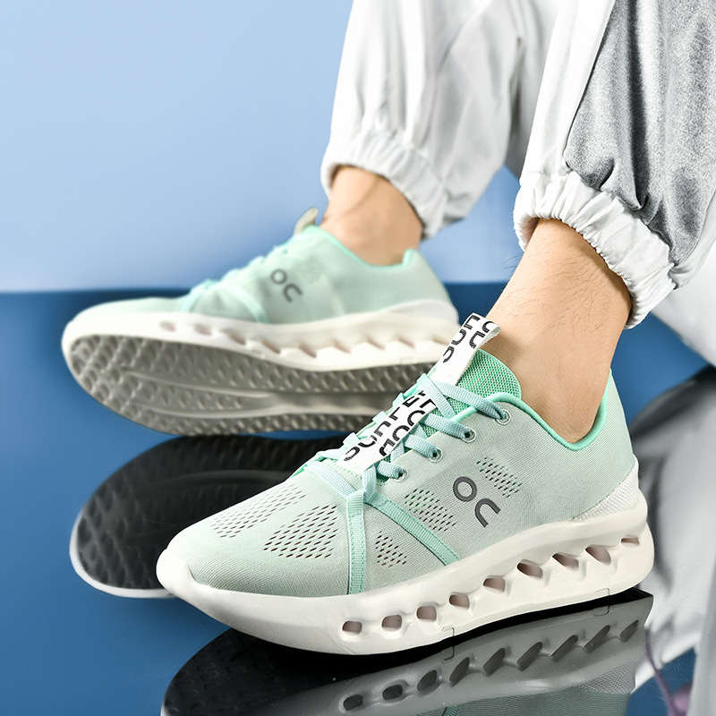 Casual men plus size hot casual sports mesh shoes lightweight breathable comfortable