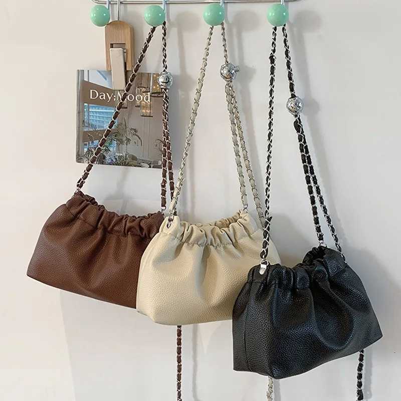 bag womens new 2024 black senior slung bag womens chain bag ladies leather cloud handbag birthDay gift Valentines Day bagT2511112