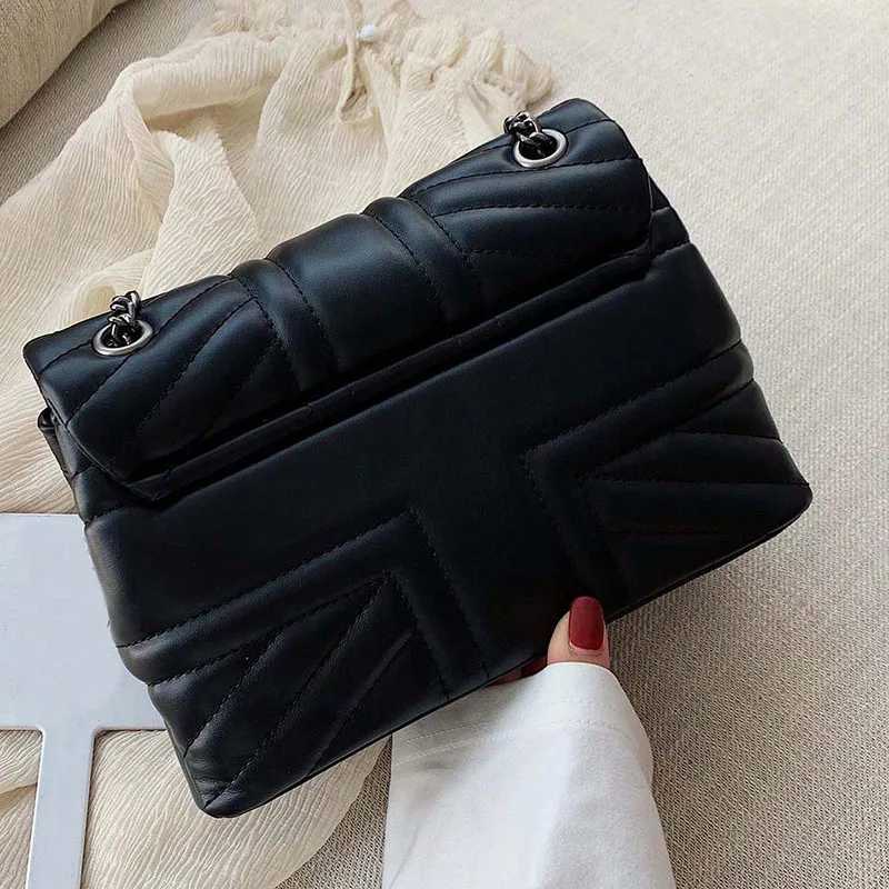 Simple and exquisite womens casual crossbody bag trendy and lightweight versatile womens bag suitable for various occasionsT2511112