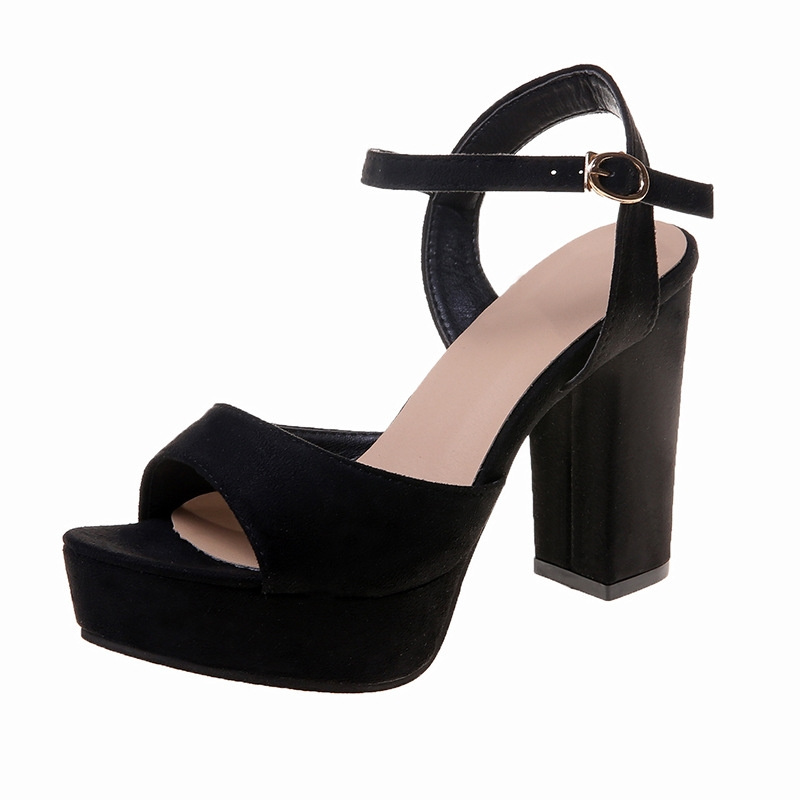 free shipping designer sandals for womens 2025 Summer Coarse Heels Large Sizes Fashionable and Versatile One Piece Buckle Sandals Sizes 35-42