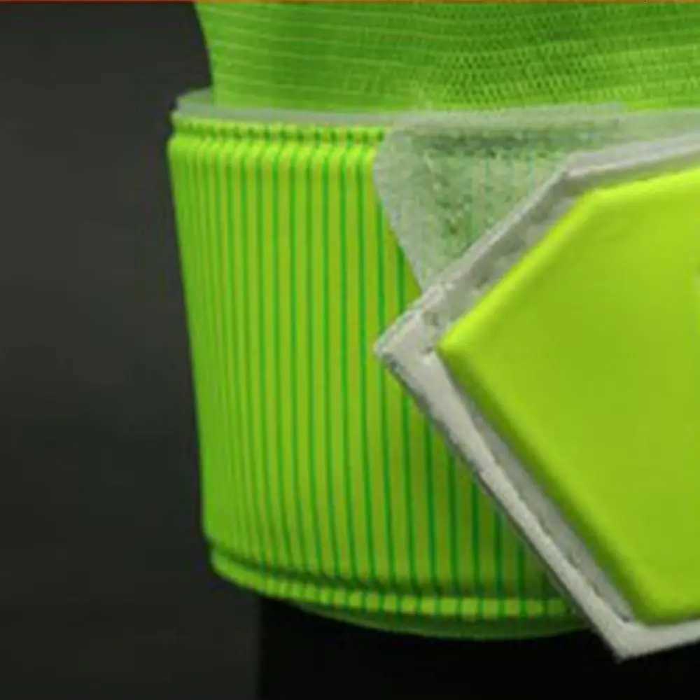 Anti-Slip Soccer Goalkeeper Gloves Wear Resistant Waterproof Football Goalie Gloves Finger Protection ColorfulW251112