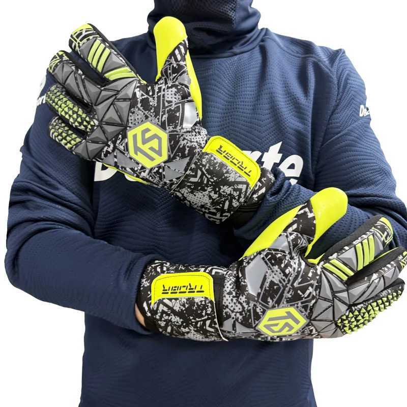 Professional football goalkeeper gloves for children and adults thick latex protection anti slip football goalkeeper football glovesXJ250412