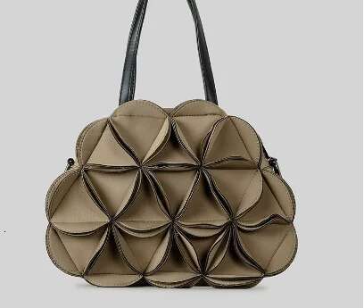 Women Spring New Women's Tote Bag Wer Shaped Handbag Pleated Totes Bags Casual Cross Body Bag Versatile Single Shoulder Bags