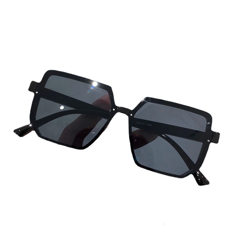 New Korean version of high-end women's sunglasses UV protection sun shading, driving glasses with cut edges and polygonal sunglasses, trendy