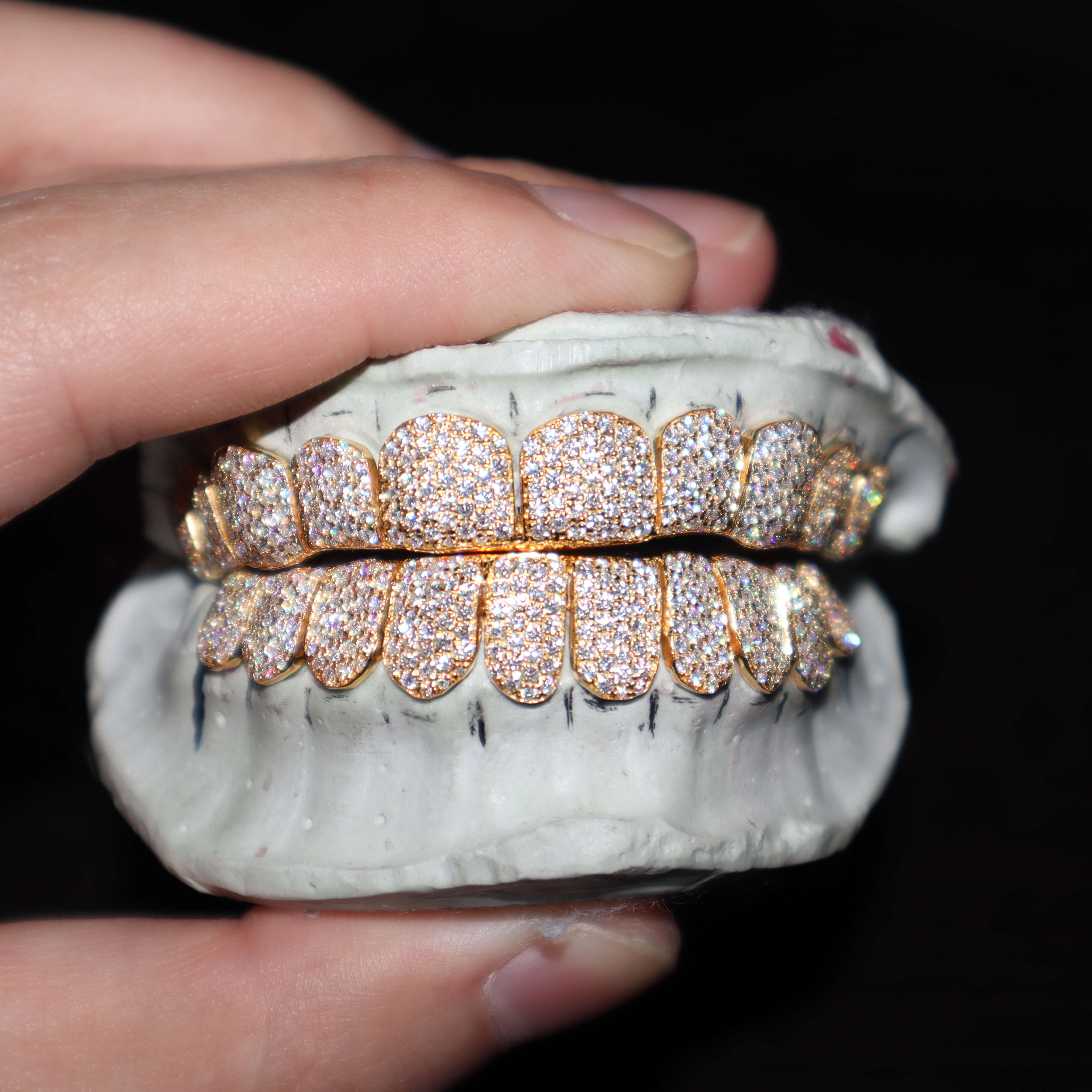 Grillz Custom Made Iced Out 925 Silver Grills VVS Moissanite Diamonds Perm Cut 10 Top 10 Bottom Gold Dental Teeth Grillz