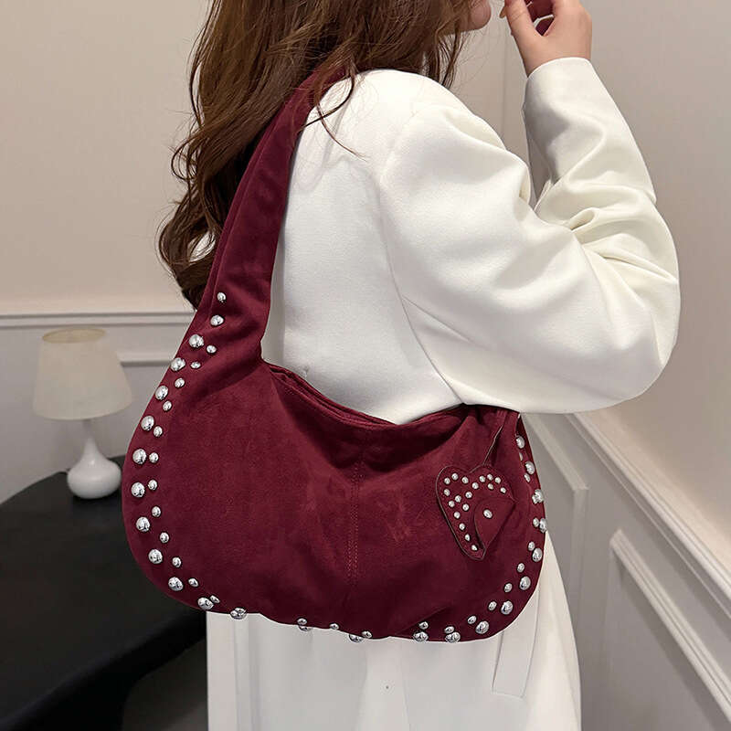 2024 Autumn/Winter New Deer Skin Velvet Women's Bag Single Shoulder Diagonal Cross Rivet Matte Crescent Underarm Casual Tote Handbag