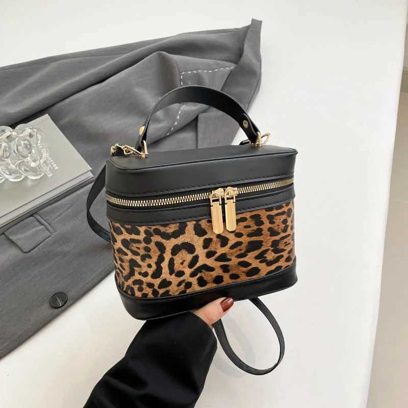 Fi round bucket bag for womens daily use leopard shaped cross shoulder bag for commuting casual womens handbagXJ250412