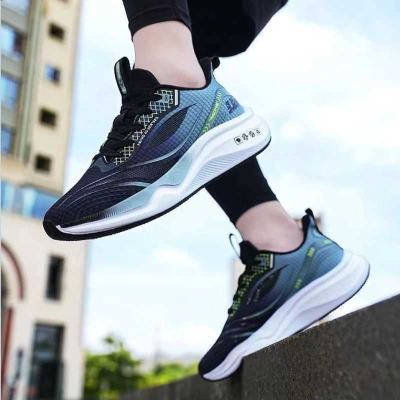 Mens Shoes 2025 New Spring and Autumn Season Breathable Versatile Casual Trendy Shoes Mens Work Lightweight Sports Board Shoes Z250411