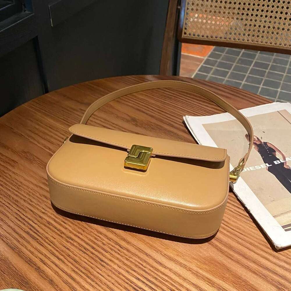 New Genuine Leather Small Flap Bag For Women High Quality Commute Handbags Female Classic Versatile Shoulder Crossbody Bags