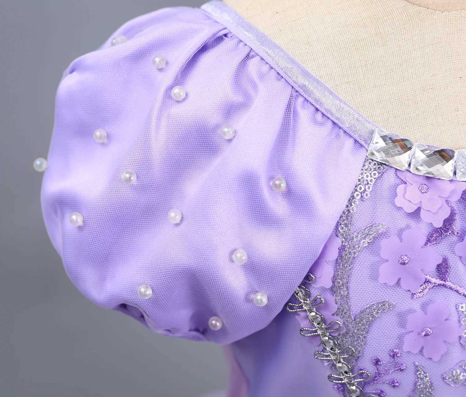 Disney Cartoon Sofia the first anime costume girl princess dress floral decal dance dress childrens carnival dress Sofia role-playing robeXJ250411