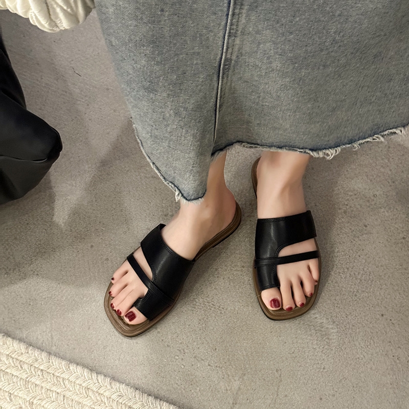 Set toe slippers women summer fashion retro Roman flat girls casual non-slip home platform sandals wear black white brown free shipping