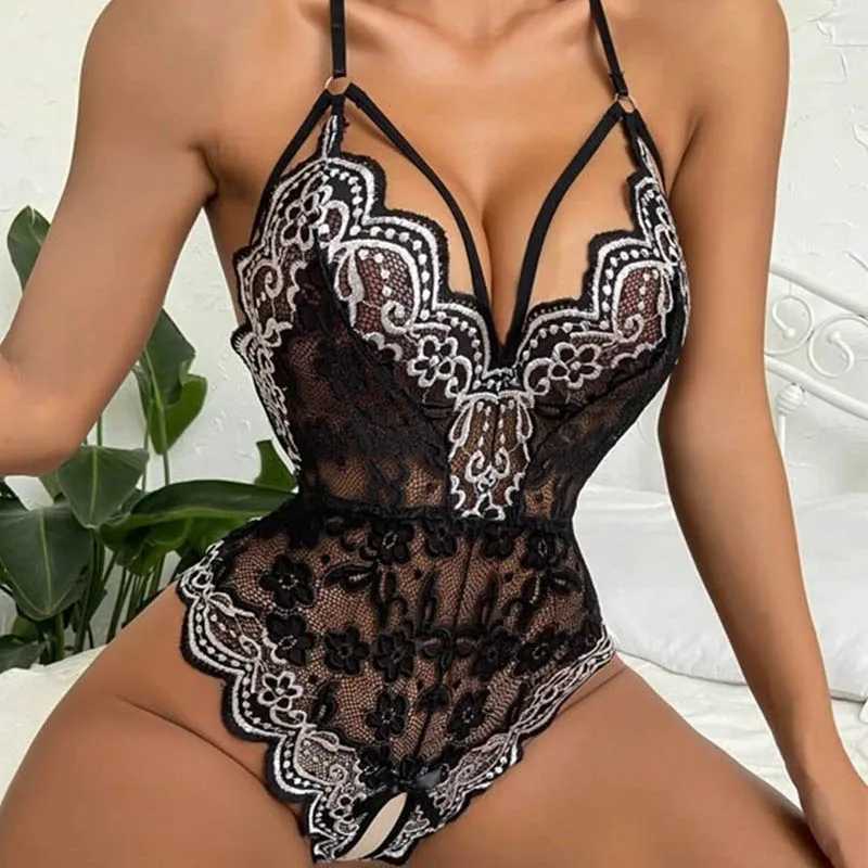 New sexy lingerie open crotch lingerie suitable for sexy lace sleepwear Babydoll bodysuits Lenceria Erotic sexy clothing W250412