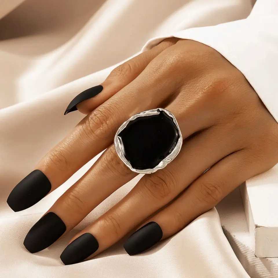 Large Bohemian Black Stone Ring Metal Charm Oil Drop Large Joint Ring Large Joint Stainless Steel Gothic Jewelry Mens StyleXJ250412