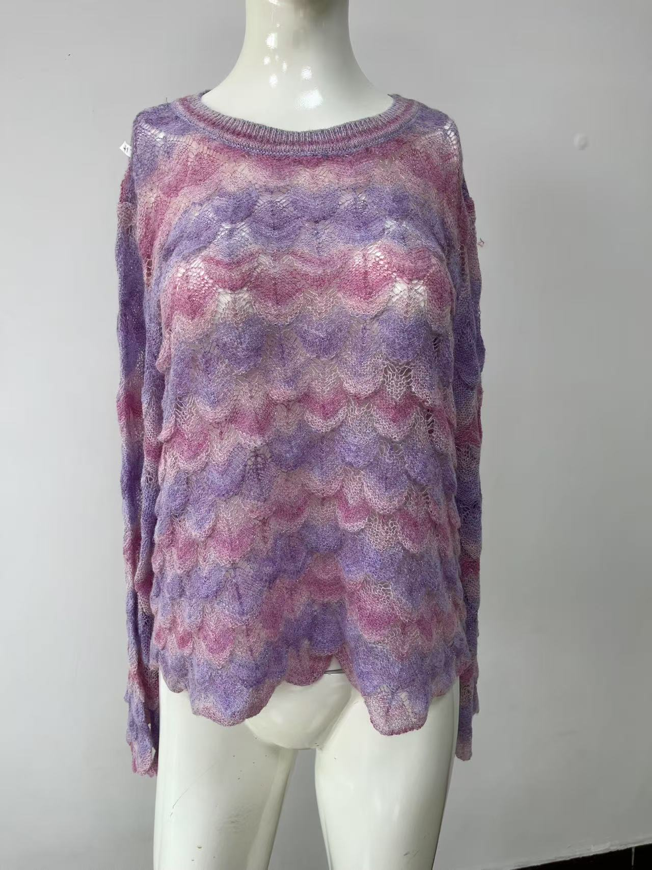 Elegant Ladies' Gold Silver Silk Sweater Featuring Phoenix Tail Flowers and Scales Comfortable Round Neck Style