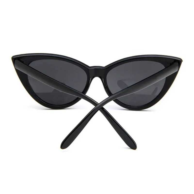 Retro Sexy Cat Eye Style Sunglasses Woman Classic Black White Ladies Sun Glasses Cateye Frame Gradient Oculos De Sol Feminino Z250411