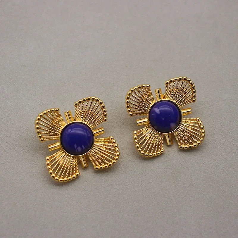 European and American floral blue retro niche jewelry ear clips 250409