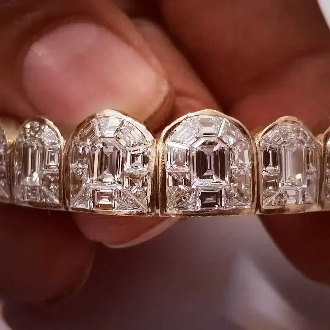 Customized VVS Invisible Setting Diamond Teeth Top and Bottom Princess Cutting 10k Gold and Silver Ice for Moissanite Grilz Fine Jewelry Men W250412