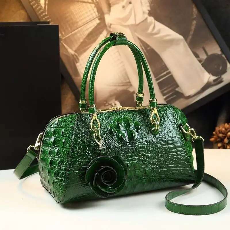 Genuine Leather Crocodile Pattern Women's Handbags Large Capacity Lady Shoulder Messenger Bag Mom Banquet Pillow Bags Fashion