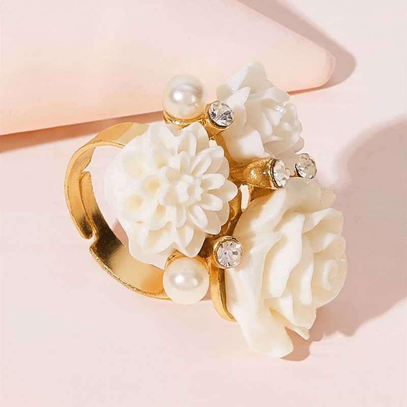 1 simple flower finger ring for photo shooting open ring studio supply gel color makeup display jewelryXJ250412