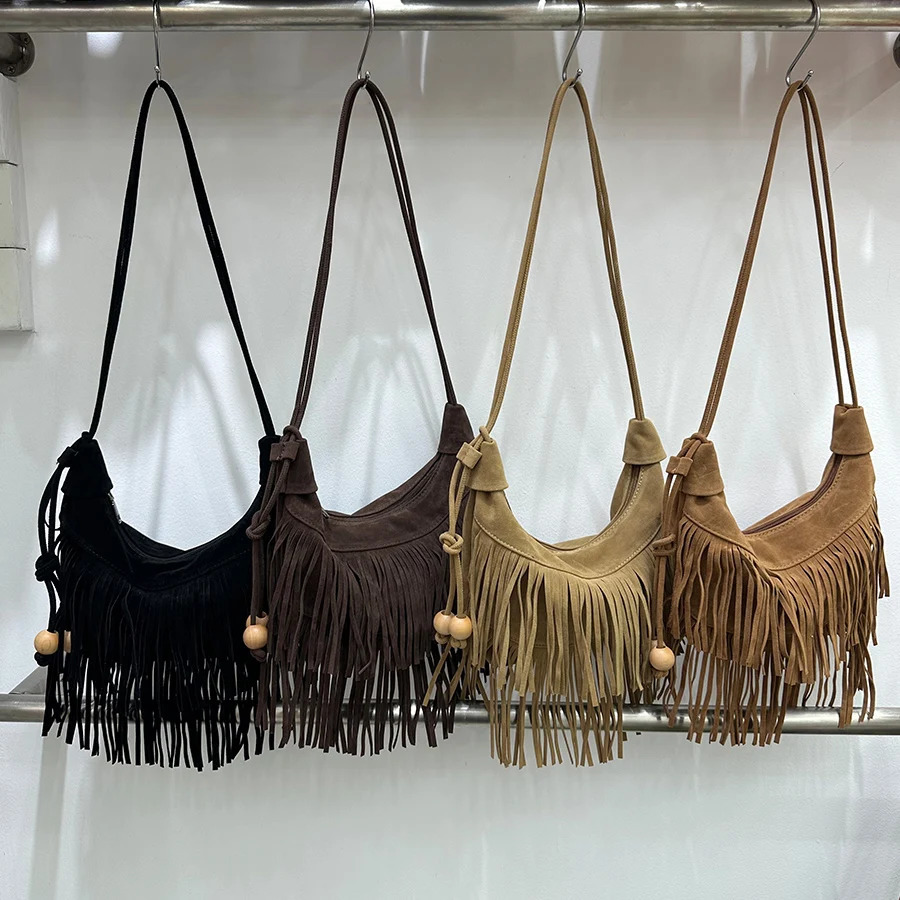 Retro Suede Velvet Tassel Single-Shoulder Crossbody Bags For Women Boho Style Fringe Solid Handbags For Outdoor Travel 251110